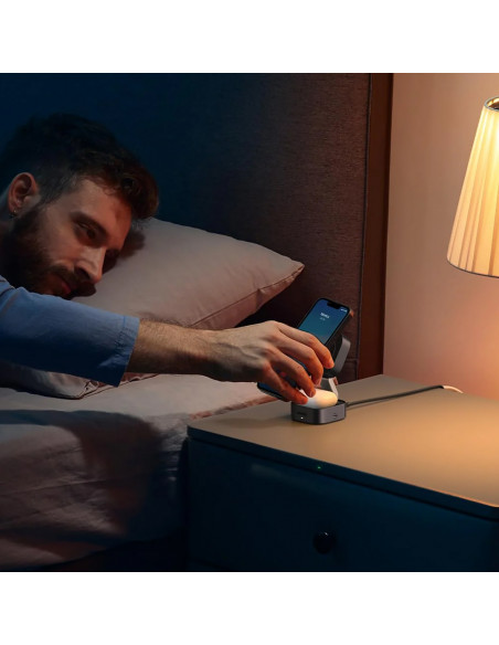 
3 viename „MagSafe Qi“ belaidis telefono ir ausinių įkroviklis su USB-C prievadu – juodas
