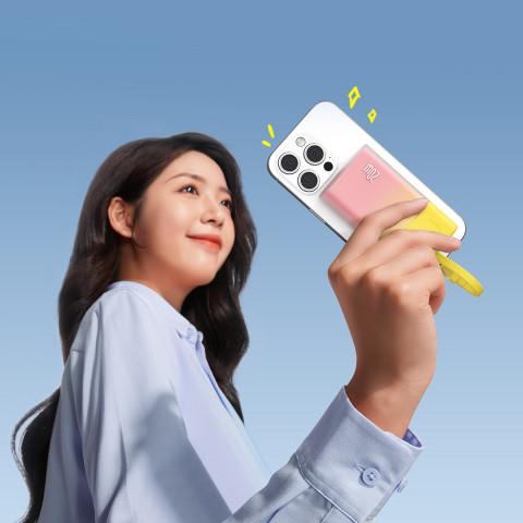 
„Popsicle“ išorinė baterija 5200mAh 20W su „Lightning“ laidu 60W/ 20V/ 3A/ 30cm - geltona-rožinė
