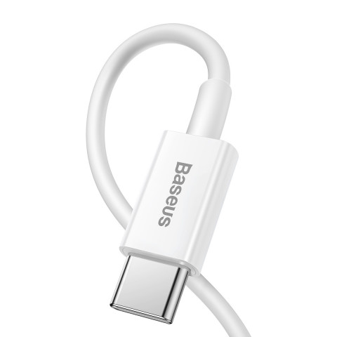 
„Superior“ serijos USB-C / „Lightning PD“ 20 W 2 m laidas – baltas
