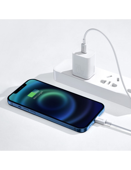 
„Superior“ serijos USB-C / „Lightning PD“ 20 W 2 m laidas – baltas
