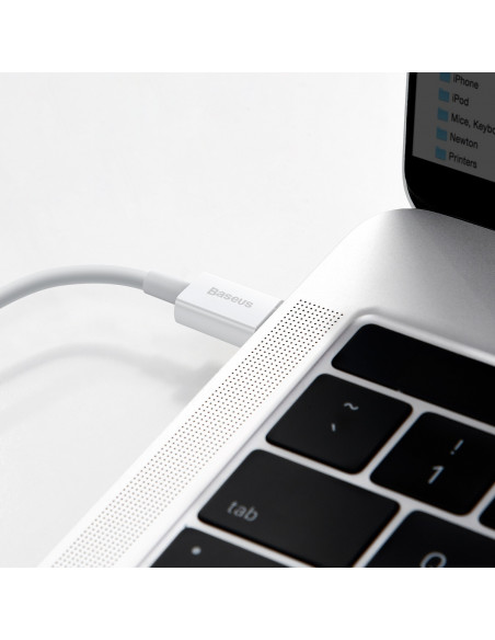 
„Superior“ serijos USB-C / „Lightning PD“ 20 W 2 m laidas – baltas
