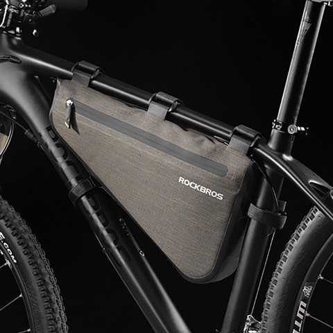 
Ant rėmo tvirtinamas dviračio krepšys, 5 l, AS-017 – tamsiai žalias
