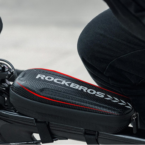 
Dviračio krepšys, tvirtinamas prie vairo arba rėmo, 3 l, B62-1 - juodas
