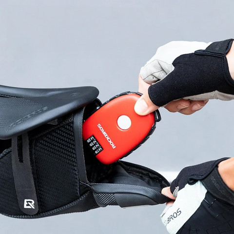 
Dviračio spyna su ištraukiamu trosu ir kodine spyna – raudona
