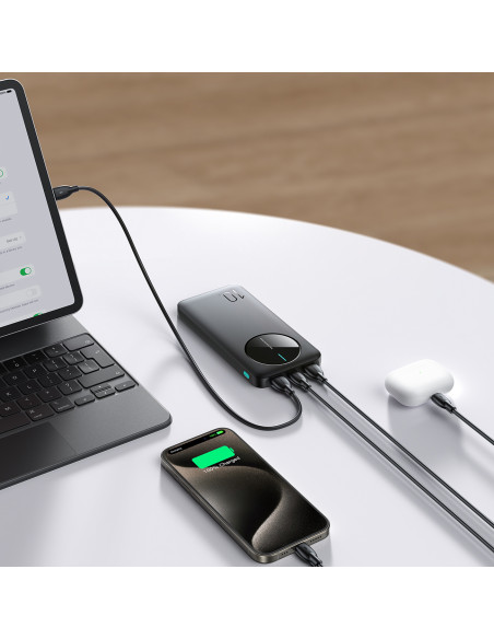 
Nešiojamoji baterija JR-PBF12 10000mAh 2.4A 2x USB-A 1x USB-C - juoda
