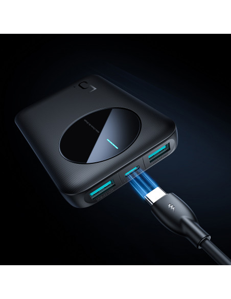 
Nešiojamoji baterija JR-PBF13 5000mAh 2.4A 2x USB-A 1x USB-C - juoda
