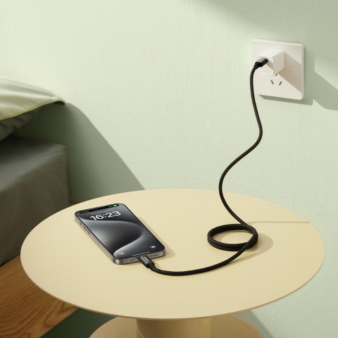 
Volframo aukso spalvos laidas su magnetiniu organizatoriumi USB-C 100W 1m - juodas
