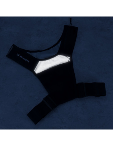 
Šviesą atspindinti bėgimo liemenė su kišenėmis – juoda
