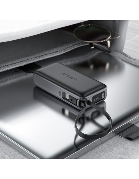 
10000mAh PD30W išorinė baterija su integruotu USB-C laidu - juoda
