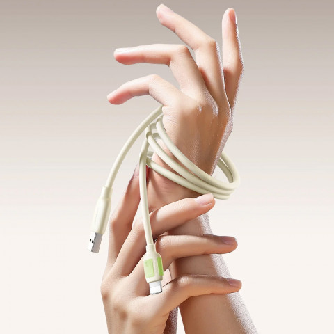 
USB-A į iPhone Lightning kabelis su fluorescenciniu antgaliu 1,2 m – smėlio spalvos
