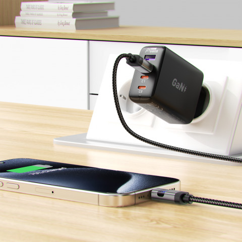 
USB-A - USB-C laidas su ekranu 480Mb/ s 66W 1.2m - juodas
