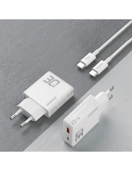 
„GaN“ 30 W USB-A - USB-C sieninis įkroviklis su USB-C laidu - baltas
