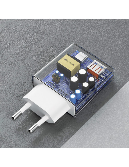 
„GaN“ 30 W USB-A - USB-C sieninis įkroviklis su USB-C laidu - baltas
