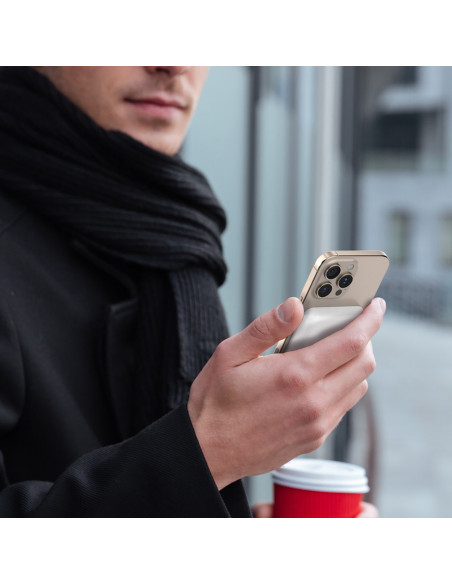 
Nešiojamoji baterija K26 10000mAh 20W USB-A / USB-C / MagSafe - balta
