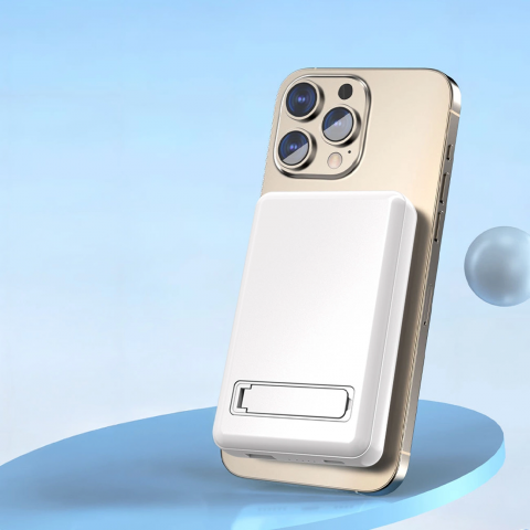 
K14S+ 10000mAh išorinė baterija su 20W stovu USB-A / USB-C / MagSafe - balta
