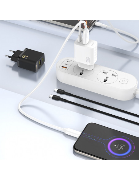 
25 W greitas sieninis įkroviklis USB-A USB-C – juodas
