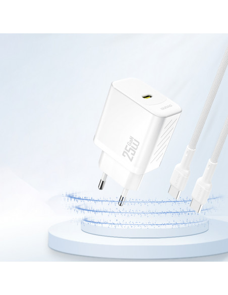 
25 W GaN USB-C sieninis įkroviklis – baltas
