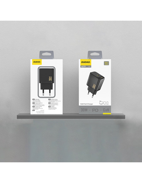 
30 W PD GaN USB-C greitasis sieninis įkroviklis – juodas
