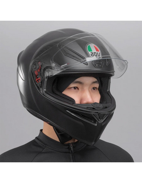 
Dviratininko kepuraitė su išpjovomis akiniams – juoda
