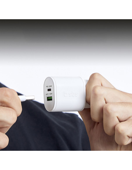 
„Power Delivery“ USB-A USB-C 20 W sieninis įkroviklis – baltas
