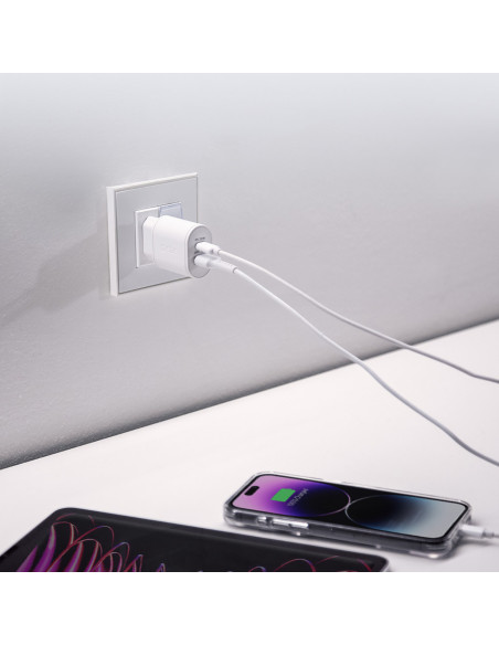 
„Power Delivery“ USB-A USB-C 20 W sieninis įkroviklis – baltas
