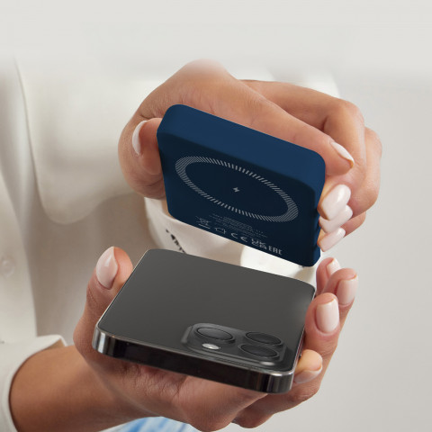 
5000 mAh „MagSafe“ išorinė baterija – mėlyna
