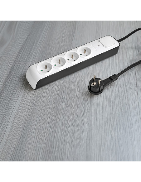 
Apsauginė juostelė nuo viršįtampių, 4 lizdai, 1,5 m, balta
