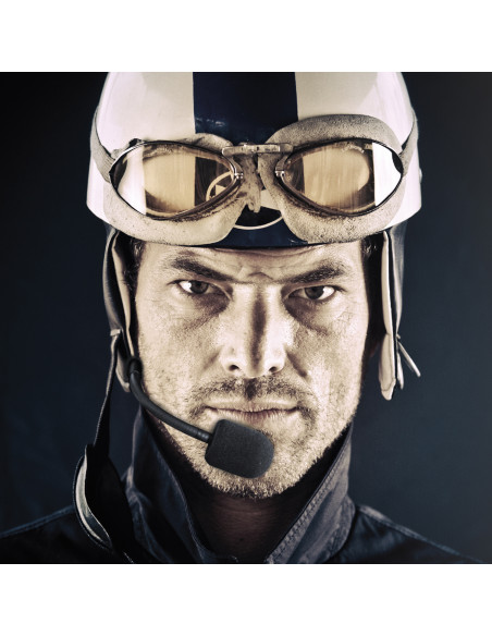 
Belaidis motociklo domofonas su skambučių priėmimo funkcija – juodas
