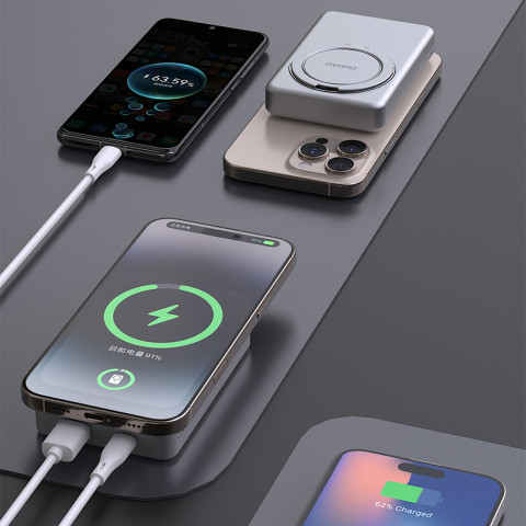 
K28 10000mAh „MagSafe“ išorinė baterija su metaliniu korpusu ir PD stovu, 22,5 W – sidabrinė
