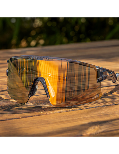 
Fotochrominiai dviračių akiniai su UV filtru ir korekciniu įdėklu – balti
