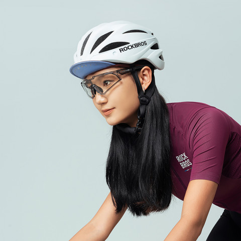 
Dviratininko kepuraitė su skydeliu, skirta dėvėti po šalmu - raudona
