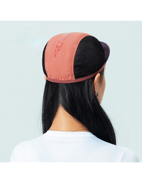 
Dviratininko kepuraitė su skydeliu, skirta dėvėti po šalmu - raudona
