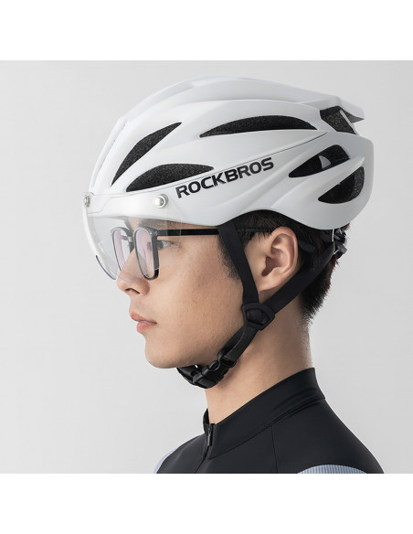 
Unisex dviračio šalmas su nuimamu skydeliu ir UV apsaugos akiniais - rudas
