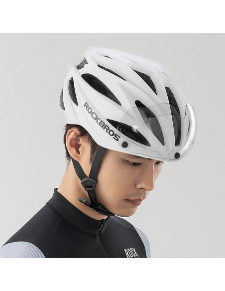 
Unisex dviračio šalmas su nuimamu skydeliu ir UV apsaugos akiniais - rudas
