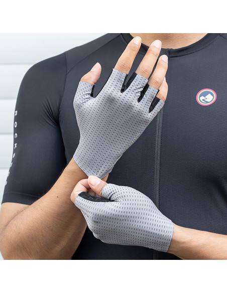 
Kvėpuojančios bepirštės dviračių pirštinės, S dydis - pilkos
