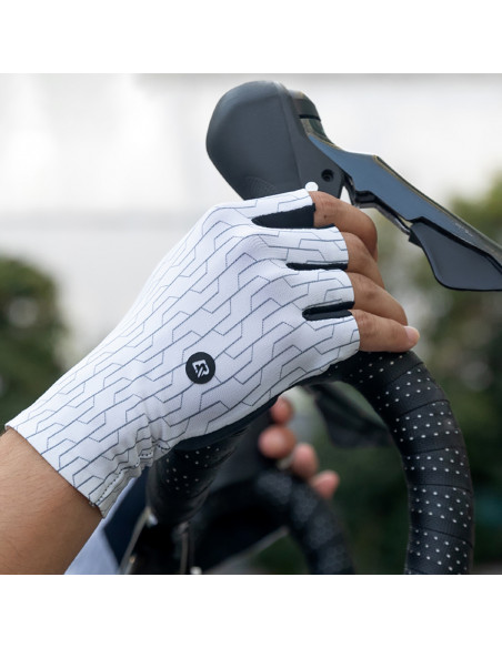 
Plento dviračių pirštinės M dydis - baltos ir juodos
