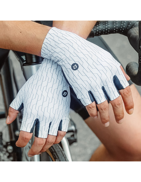 
Plento dviračių pirštinės M dydis - baltos ir juodos
