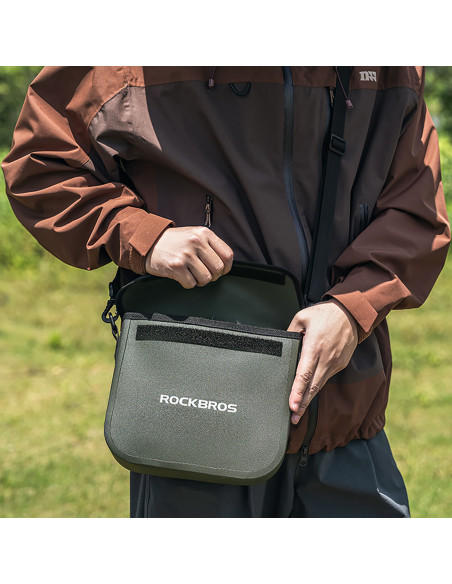 
Termiškai izoliuota žygio kuprinė su 20 litrų talpos maišu – žalia
