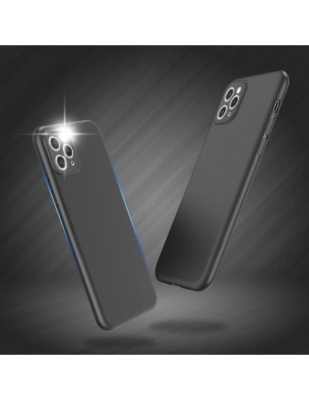 
„Samsung Galaxy S25“ minkštas dėklas – juodas
