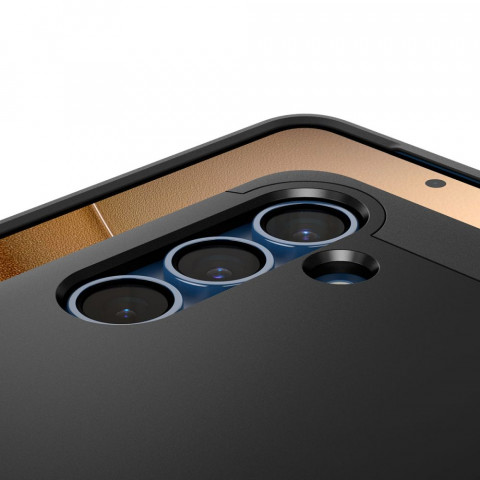 
„Samsung Galaxy S25+“ tvirtas „MagSafe“ dėklas – juodas
