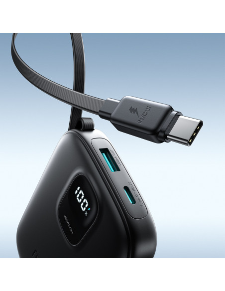 
10000 mAh išorinė baterija su integruotu 22,5 W USB-C 0,25 cm laidu - juoda
