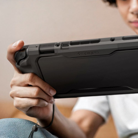 
„Nintendo Switch 2“ tvirtas šarvuotas dėklas – matinės juodos spalvos
