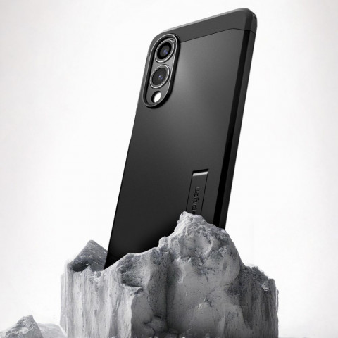 
„Samsung Galaxy S25 Edge Tough Armor MagSafe“ apsauginis dėklas – juodas
