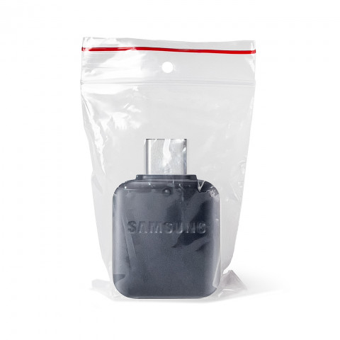 
„Samsung“ USB-A–USB-C adapteris – juodas
