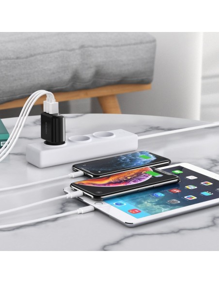 Sieninis pakrovėjas 3xUSB 3.4A juodas Sieninis pakrovėjas 3xUSB 3.4A juodas
