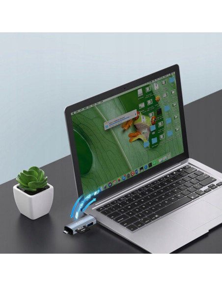 
SD/ micro SD atminties kortelių skaitytuvas su USB-C/ USB-A jungtimis – pilkas

