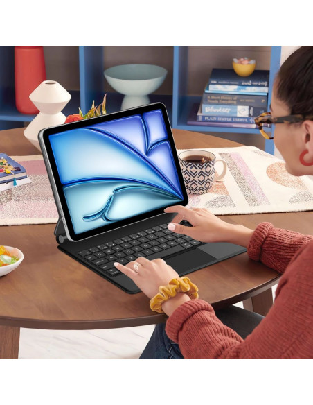 
„iPad Air 10.9& 39 & 39 2020 / 2022 / iPad Air 11& 39 & 39 2024 / 2025 Smartcase“ magnetinis klaviatūros dėklas – juoda...