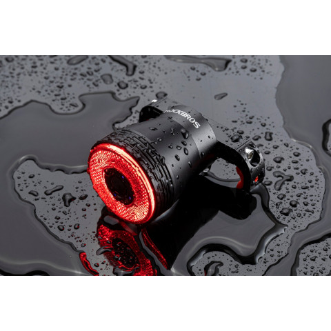 
Q5 galinis dviračio žibintas su išmania stabdymo sistema – juodas
