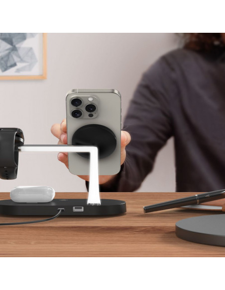 
3 viename belaidis įkroviklis išmaniajam telefonui, išmaniajam laikrodžiui ir ausinėms su „MagSafe“ – juodas
