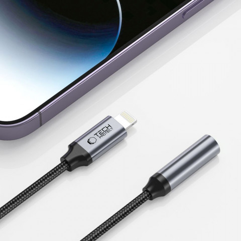 
„iPhone“ „Lightning“ į 3,5 mm mini lizdą adapteris – juodas
